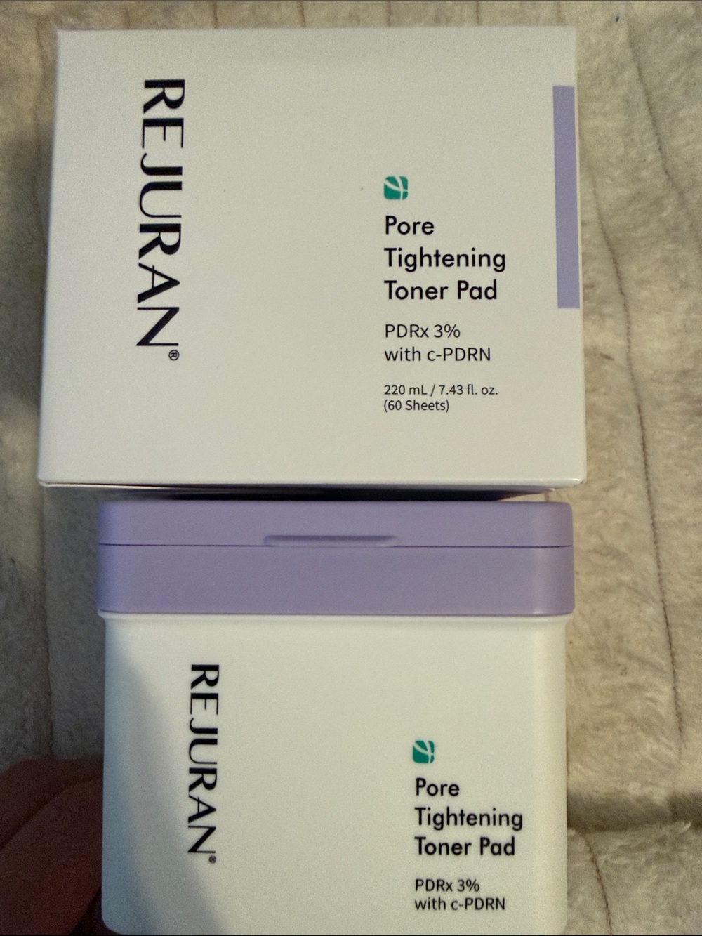 REJURAN Pore Tightening Toner Pads – Lavender/White